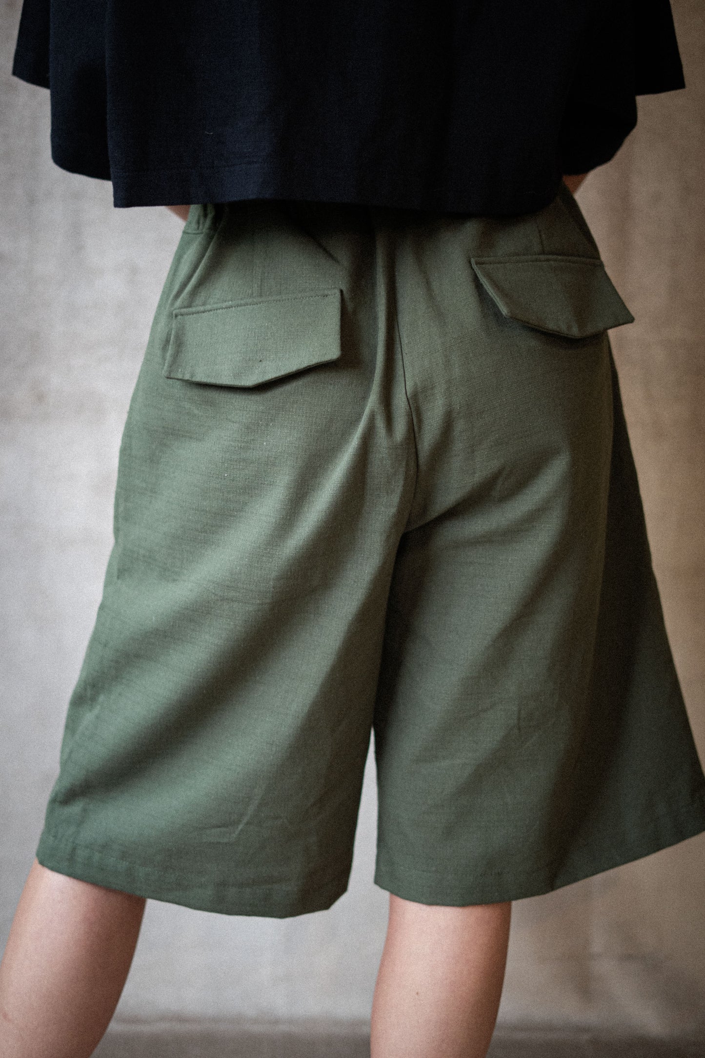 Short Amalia