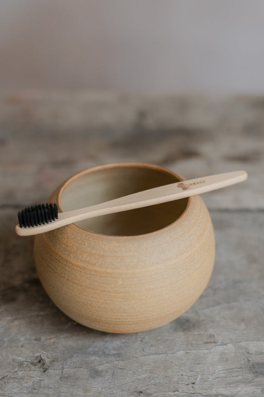 Cepillo de Dientes de Bambú y Carbón